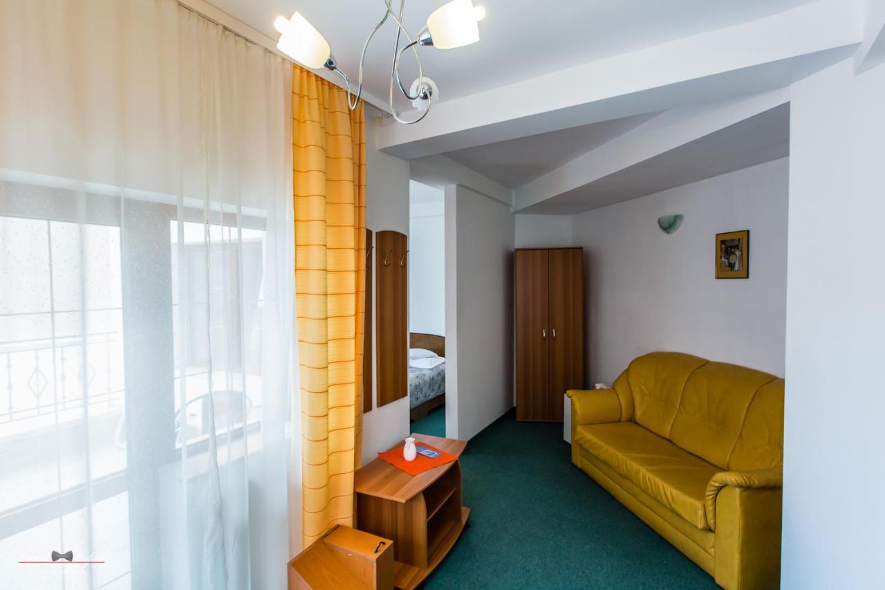 Pensiunea Vila Europa Deva Exterior foto